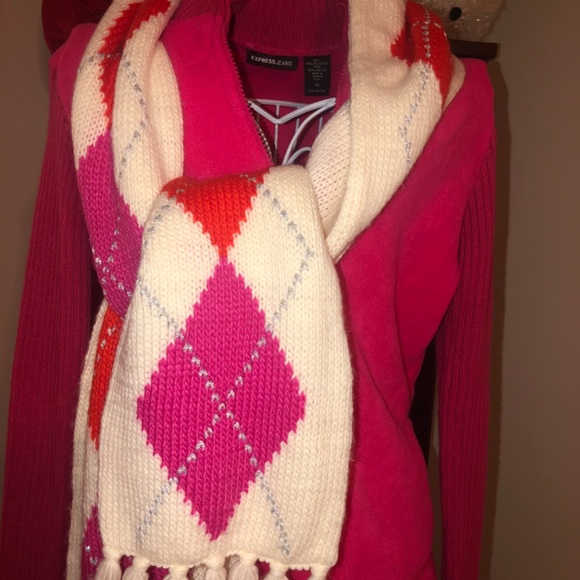 Just in Express Hot pink fleece zip up jacket with Argyle Scarf - Picture 2 of 9